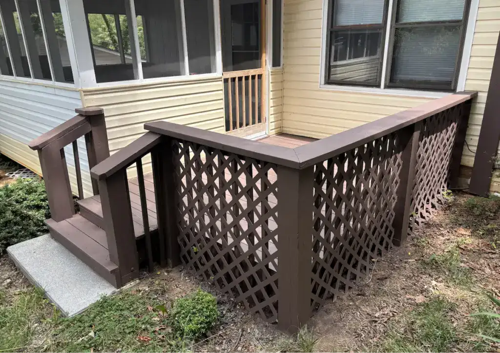 Deck Cleaning, stain, and seal finish in Roanoke, VA